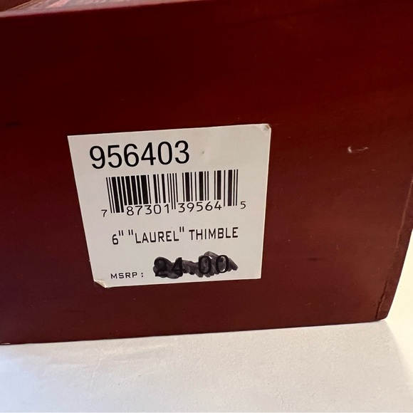 Annalee Mobilitee Doll Christmas Thimbles Elfin "Laurel" Wreath Maker Wood Box - Picture 15 of 15